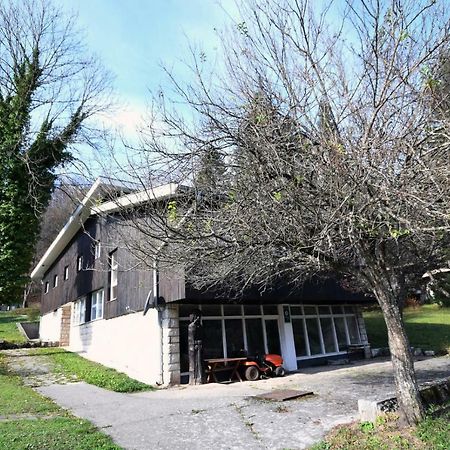 Np Sutjeska Paviljon A Hotel Tjentiste Kültér fotó